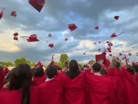 Intalnirea de 10 ani de la terminarea liceului - Sa ma duc sau nu? Intalnirea de 10 ani de la terminarea liceului
